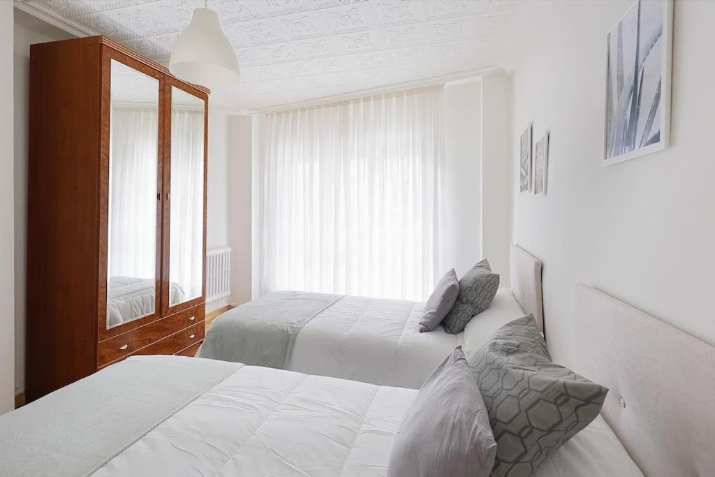 621B Acogedor Apartamento オビエド エクステリア 写真
