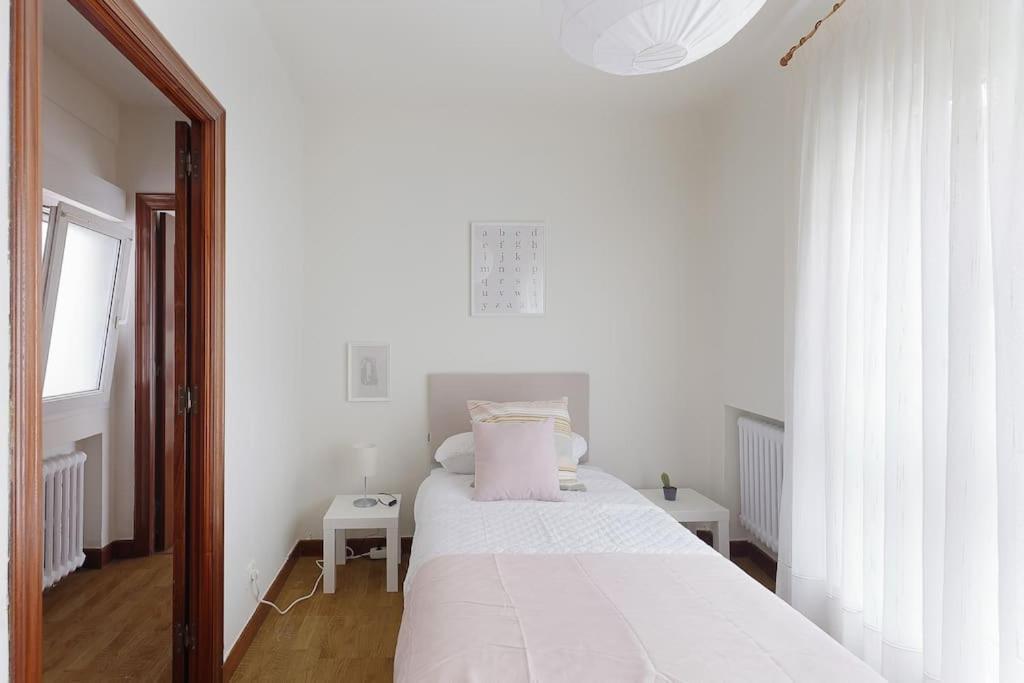 621B Acogedor Apartamento オビエド エクステリア 写真