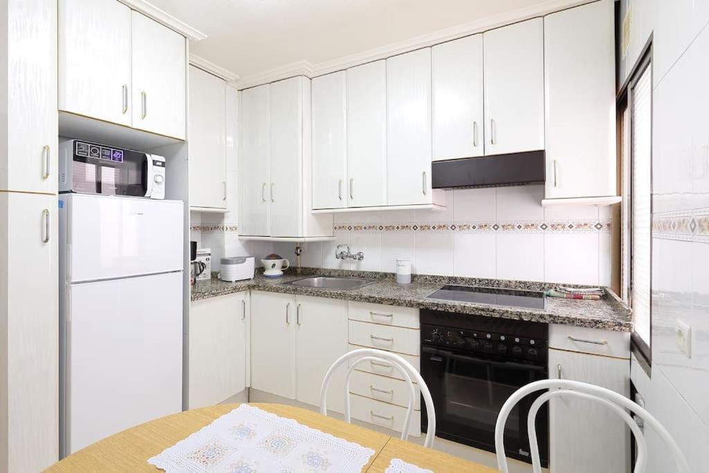 621B Acogedor Apartamento オビエド エクステリア 写真